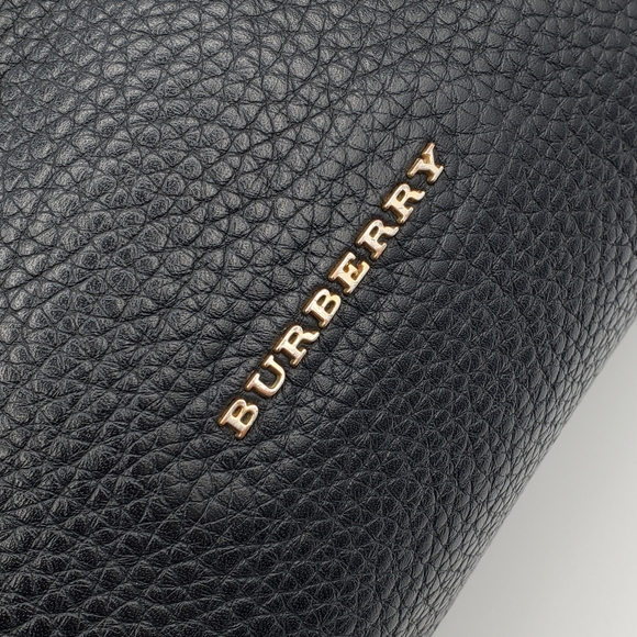 🎀 SOLD 🎀 Burberry London Grainy Calfskin Small Leah Black - Picture 5 of 17
